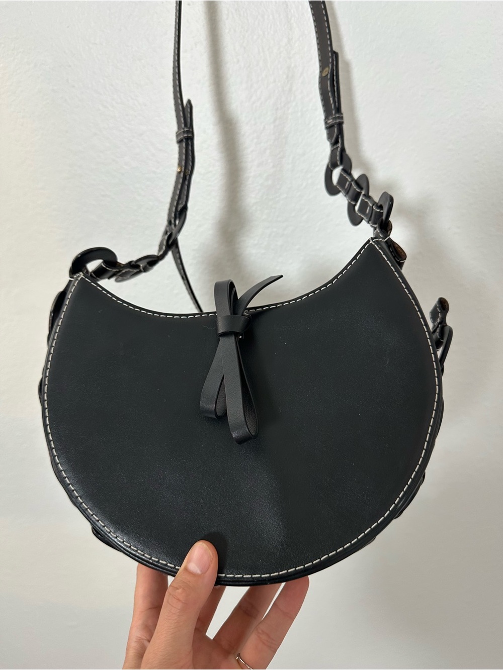 Ballen Black Cowhide Leather Half Moon Crossbody Bag Adjustable Strap